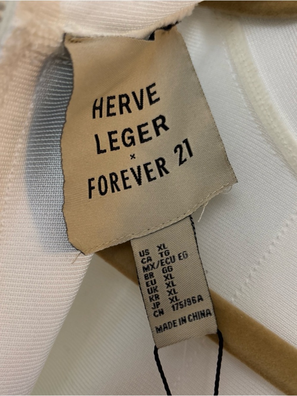 NWT Herve Leger Bandage Forever 21  Cut Out White Tight Wiggle Dress Size XL - Picture 7 of 11